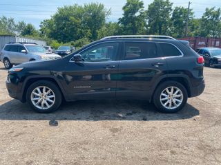 2016 Jeep Cherokee Limited - Exterior Side Driver Image